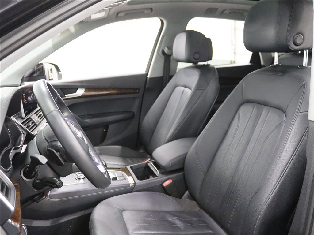 Used 2018 Audi Q5 2.0T Premium Plus w/ Premium Plus Package image 9