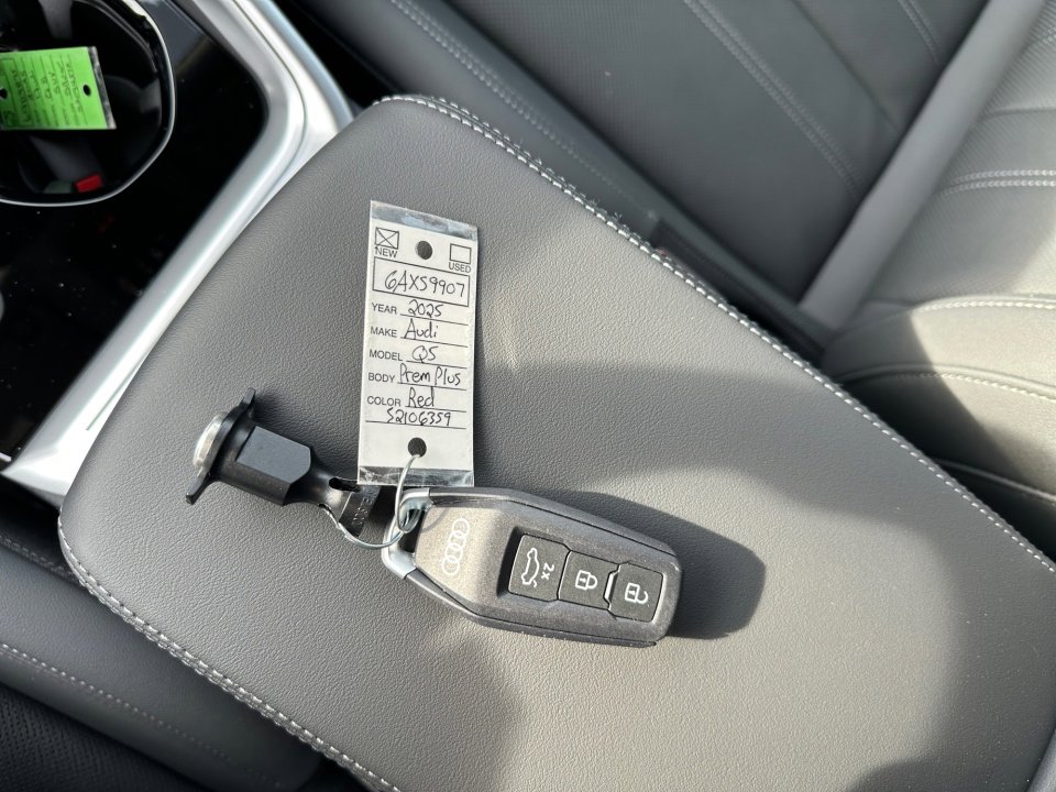 New 2025 Audi Q5 Premium Plus image 34