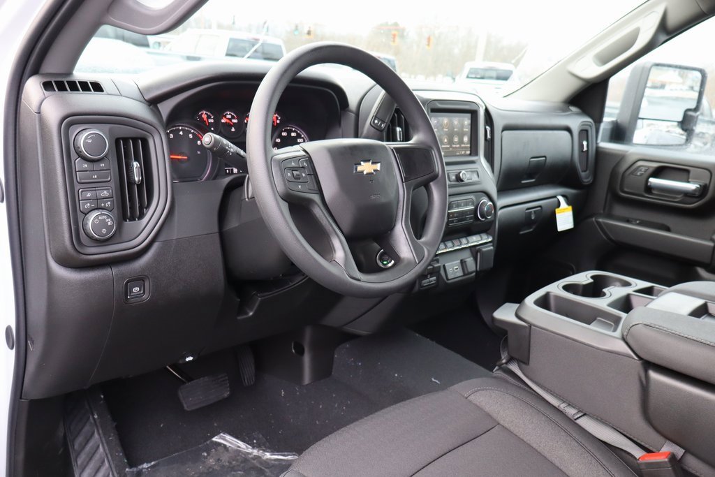 New 2026 Chevrolet Silverado 2500 Custom w/ Custom Value Package image 5
