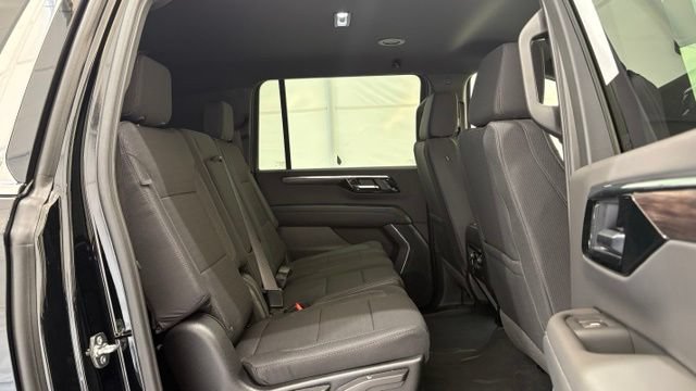 New 2026 Chevrolet Suburban LS w/ Max Trailering Package AWD/4WD image 27