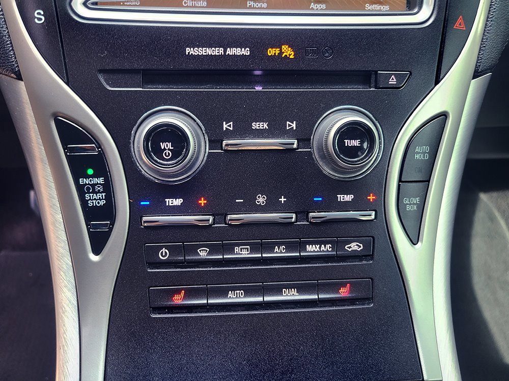 Used 2017 Lincoln MKX Premiere image 39