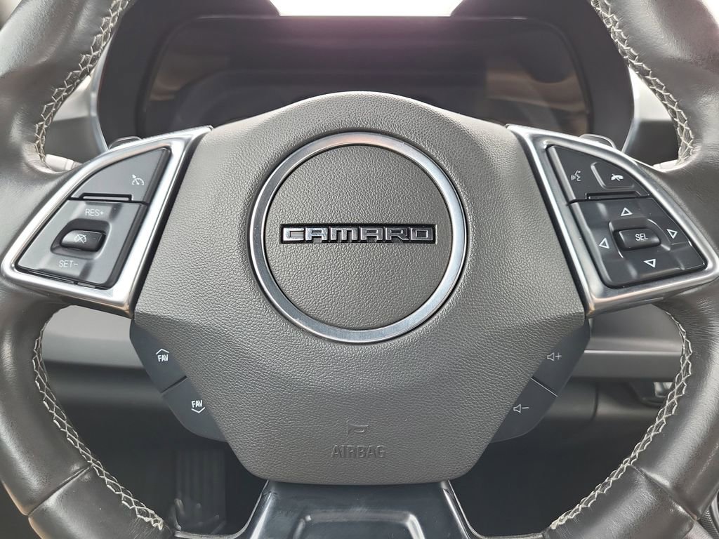 Used 2020 Chevrolet Camaro LT RWD image 18