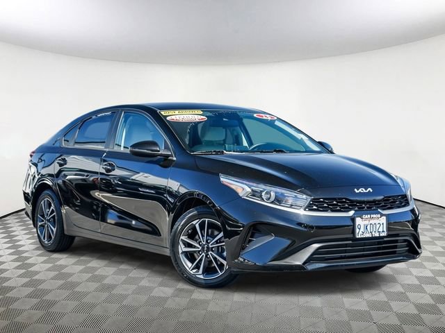 Certified 2023 Kia Forte LXS w/ LXS Technology Package image 2