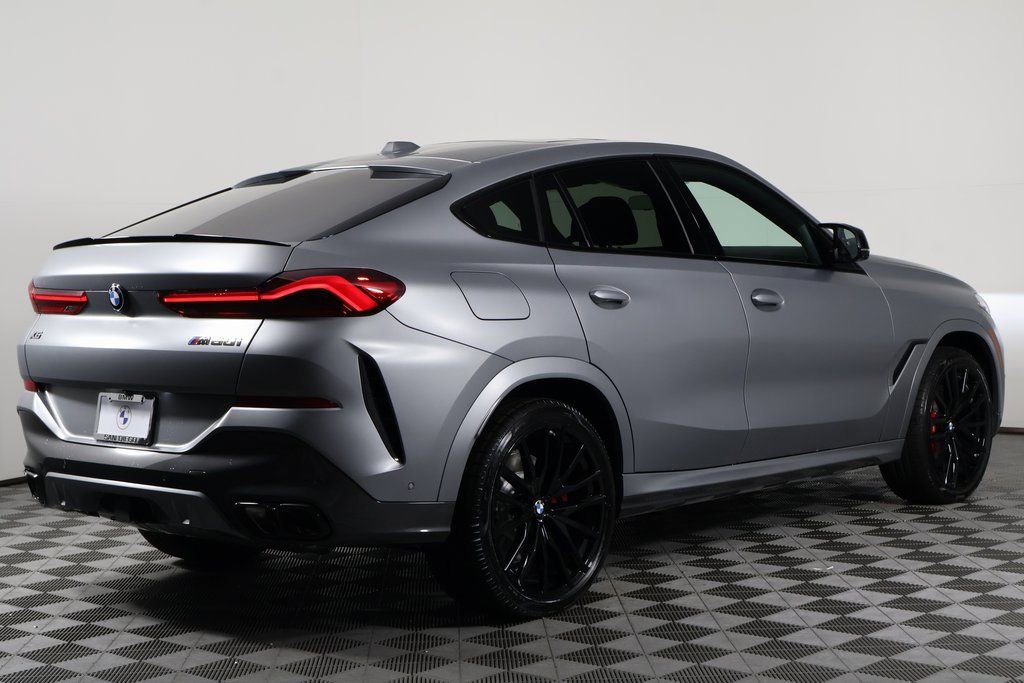 New 2026 BMW X6 M60i image 2