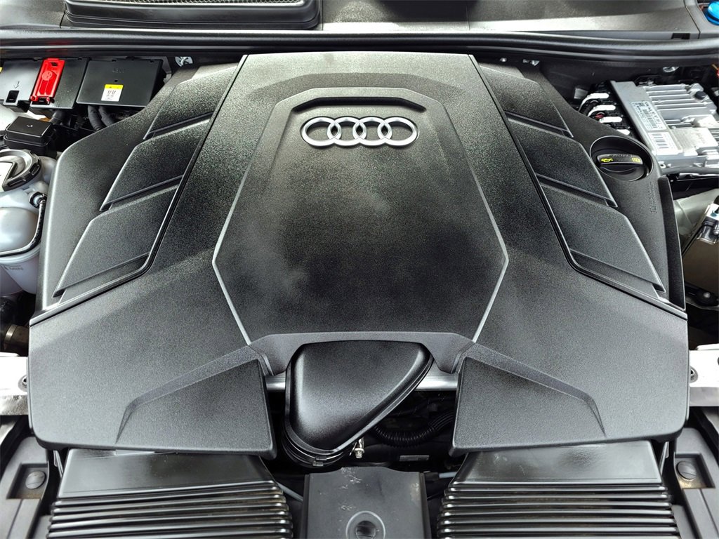 Used 2020 Audi Q8 Premium Plus image 35