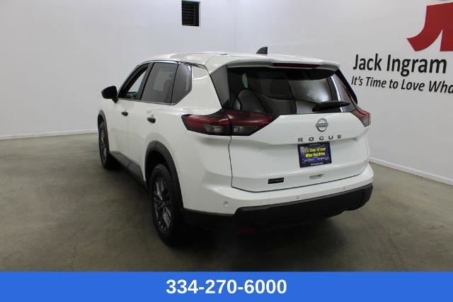 Certified 2024 Nissan Rogue S image 2