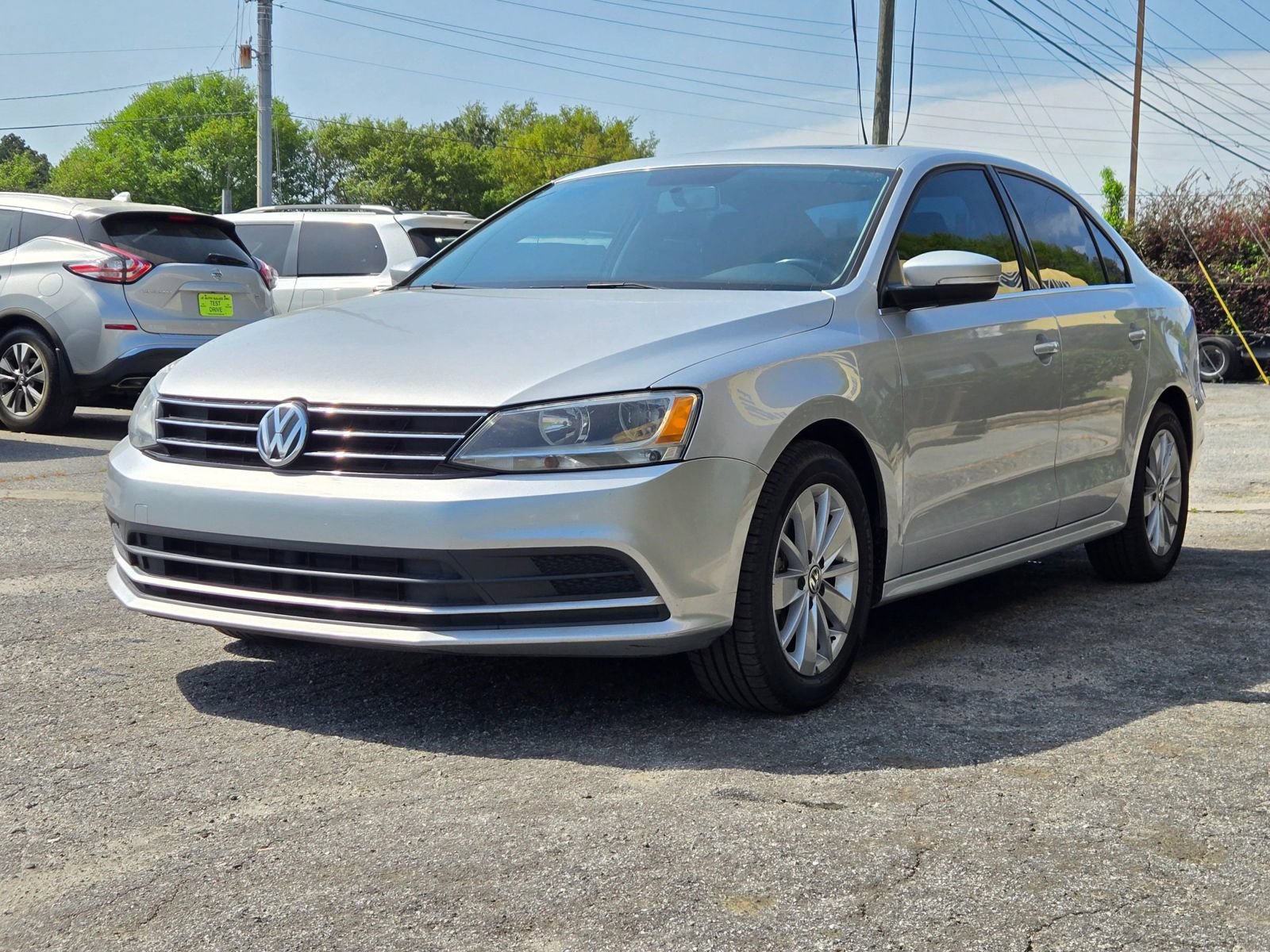 Used 2015 Volkswagen Jetta TDI SE FWD image 2