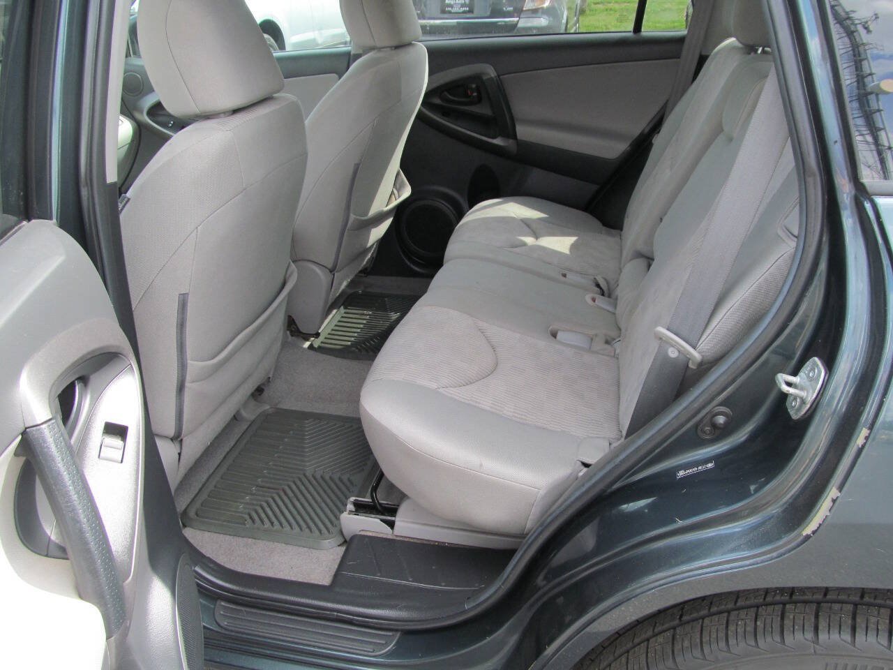 Used 2012 Toyota RAV4 4WD w/ Value Pkg image 15