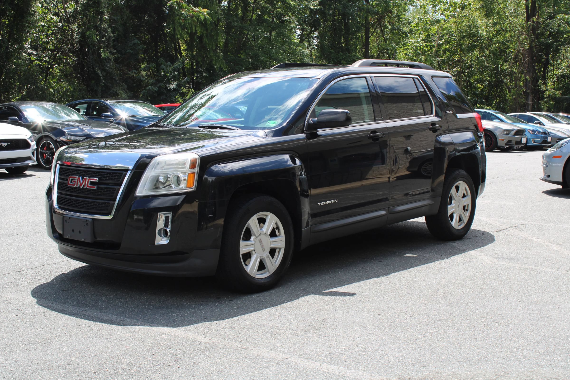 Used 2015 GMC Terrain SLE w/ Convenience Package AWD/4WD image 4