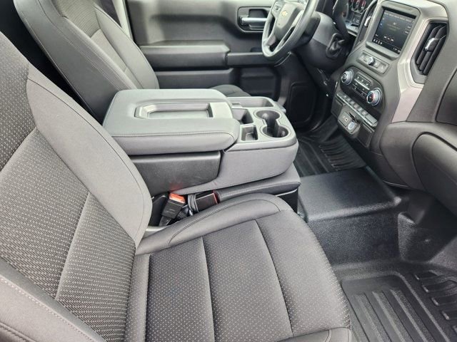 Used 2025 Chevrolet Silverado 1500 W/T image 19