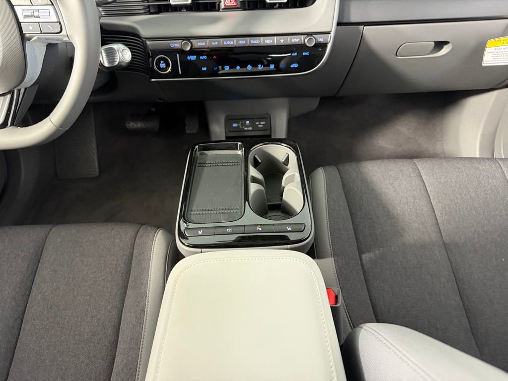 Used 2026 Hyundai Ioniq 5 SE image 16