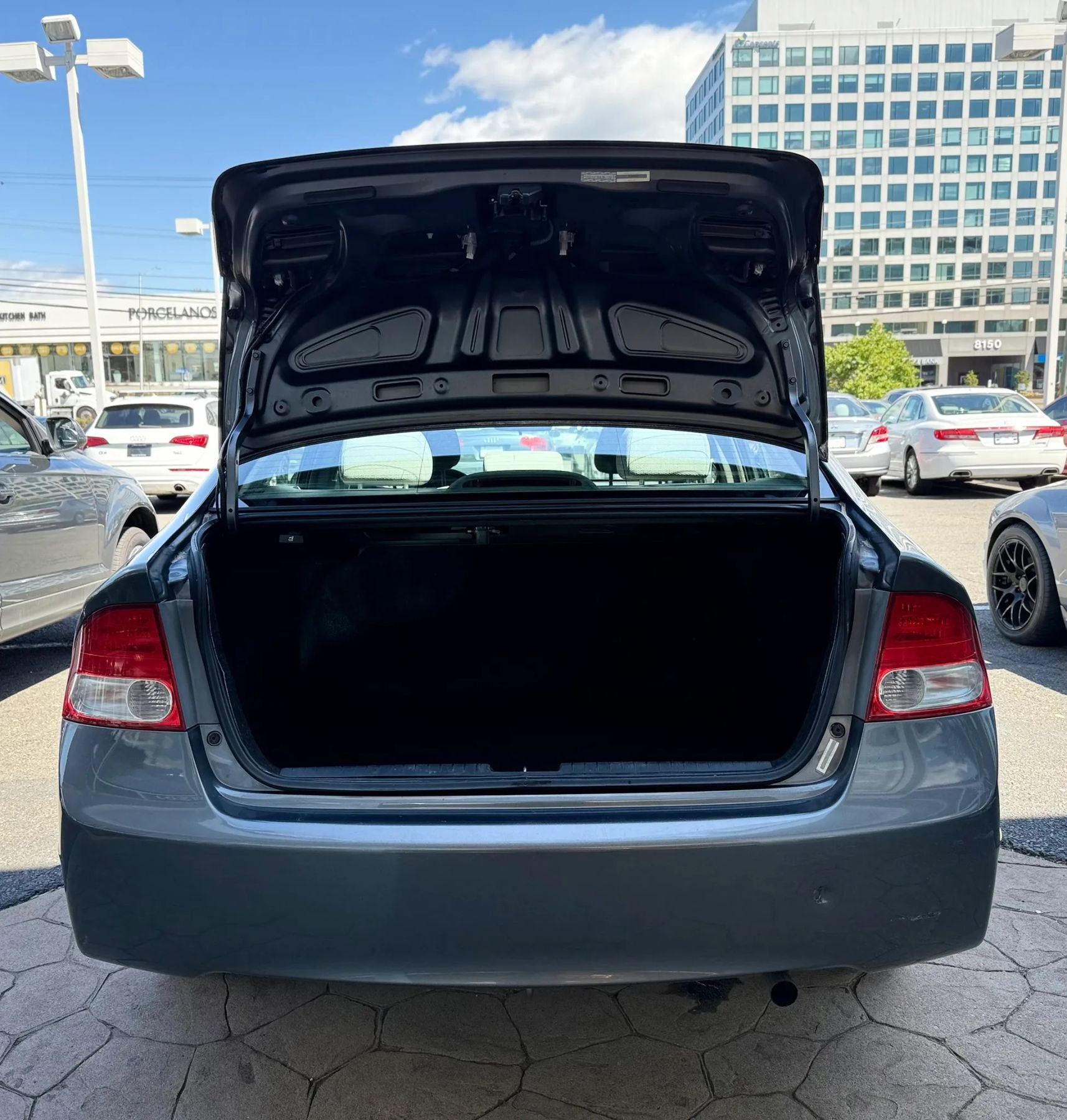 Used 2010 Honda Civic DX-VP image 31