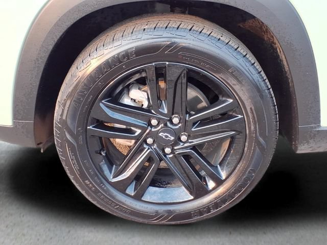 Used 2025 Chevrolet Trax ACTIV w/ Driver Confidence Package FWD image 10