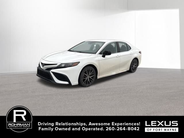 Used 2021 Toyota Camry SE