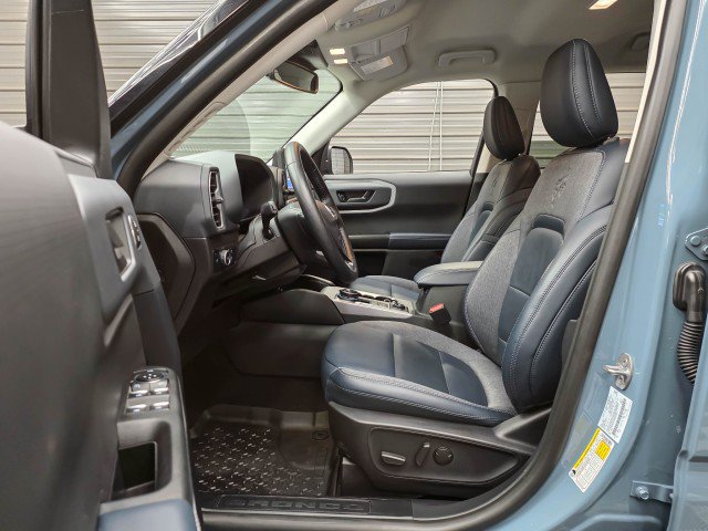 Used 2023 Ford Bronco Sport Outer Banks w/ Tech Package AWD/4WD image 15