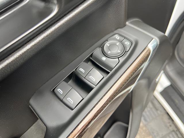 Used 2022 Chevrolet Silverado 1500 RST w/ Convenience Package II image 11