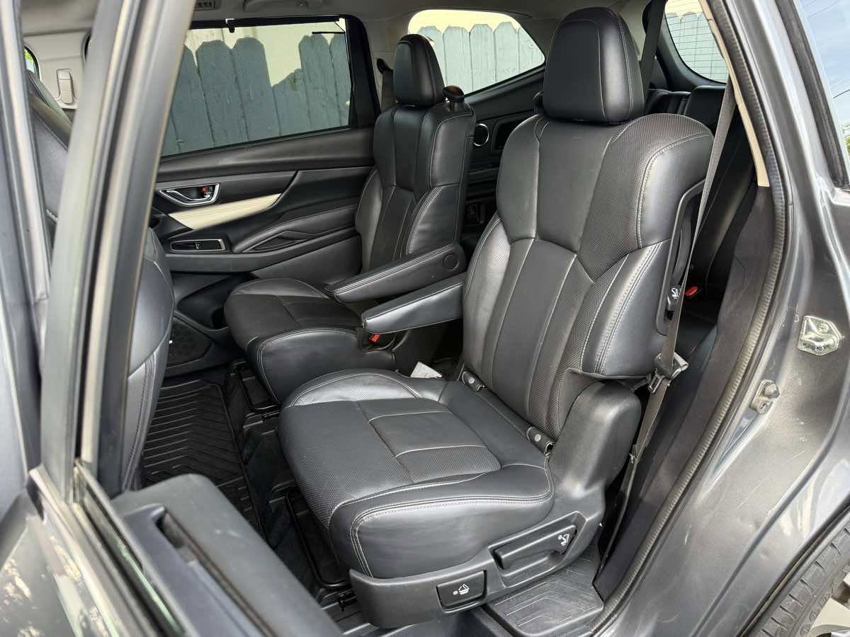 Used 2020 Subaru Ascent Limited w/ Technology Package image 28