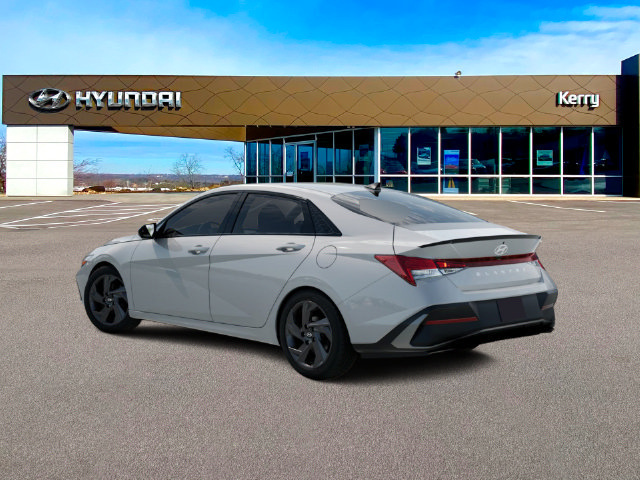 New 2026 Hyundai Elantra SEL Sport FWD image 4
