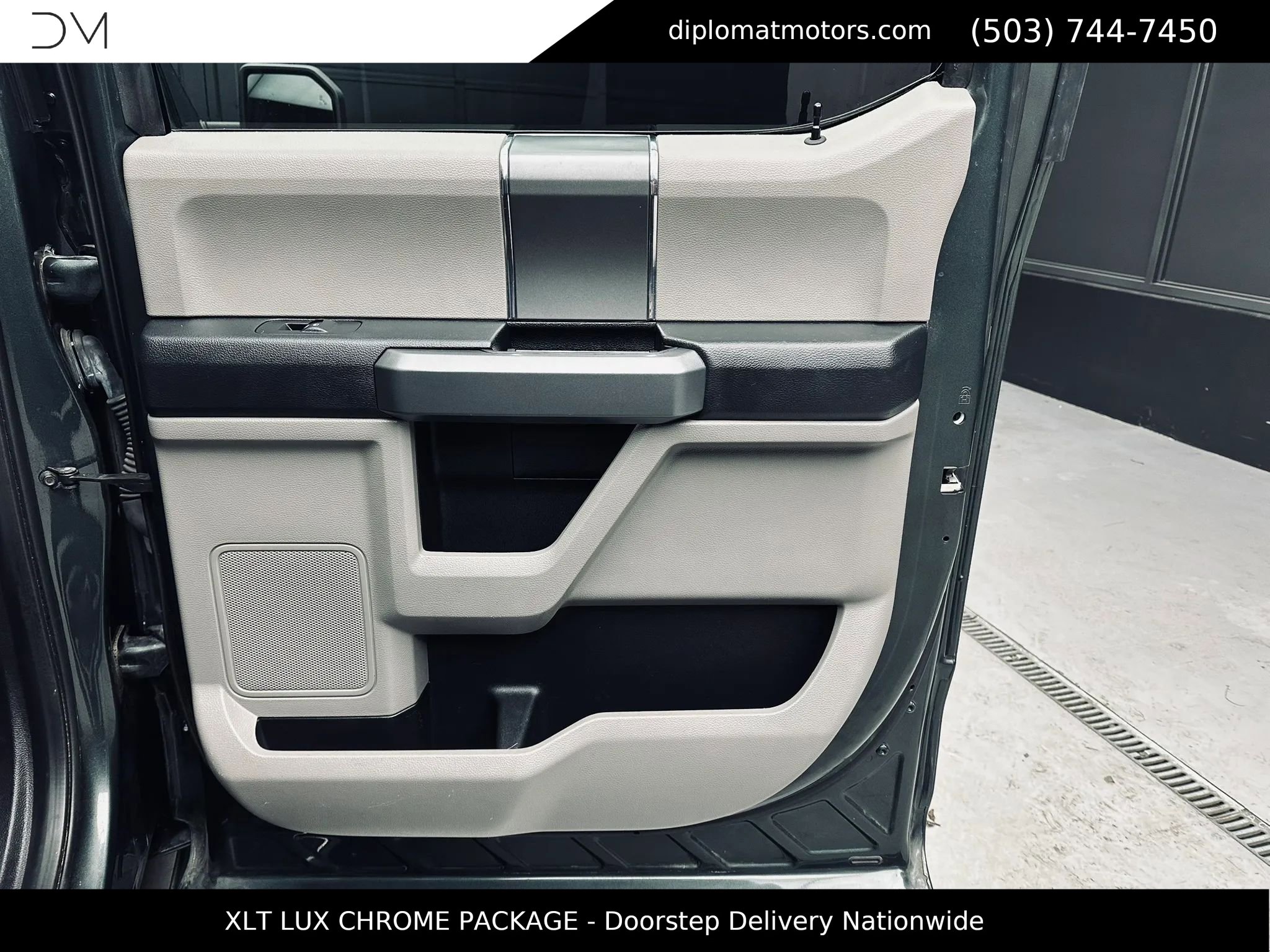 Used 2018 Ford F150 XLT w/ Equipment Group 302A Luxury AWD/4WD image 29
