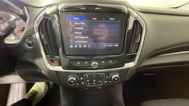 Used 2020 Chevrolet Traverse LT w/ Driver Confidence II Package AWD/4WD image 29