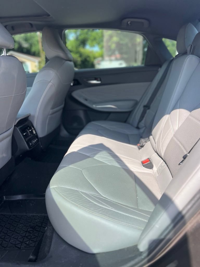 Used 2020 Toyota Avalon Limited FWD image 20
