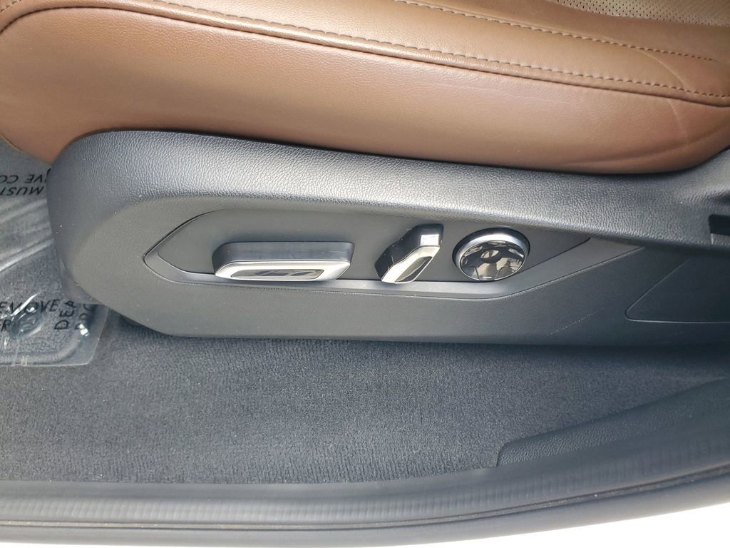 Used 2023 Acura MDX FWD w/ Technology Package image 19