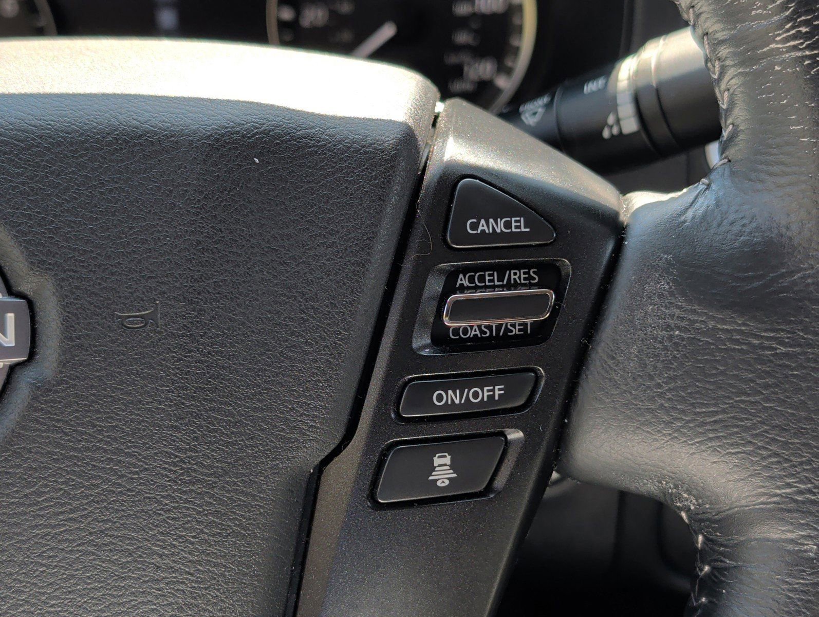 Certified 2023 Nissan Frontier SV w/ Technology Package AWD/4WD image 25