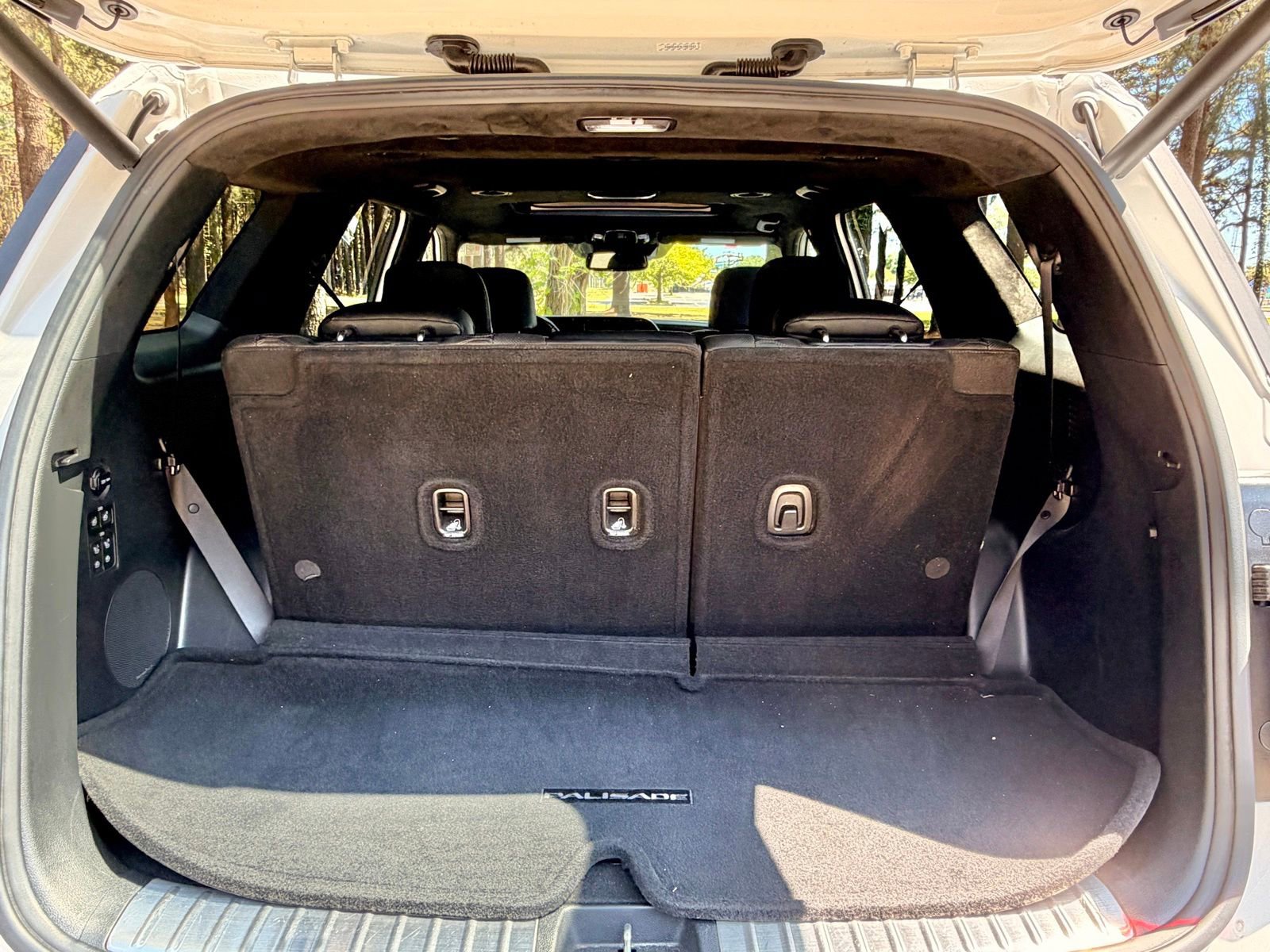 Used 2020 Hyundai Palisade Limited FWD image 17