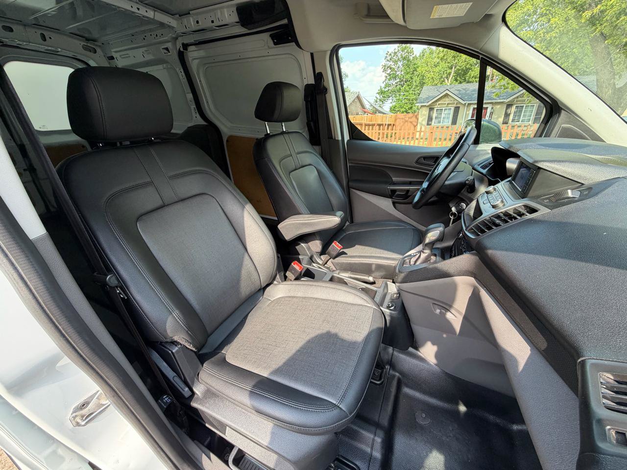 Used 2019 Ford Transit Connect XL FWD image 17