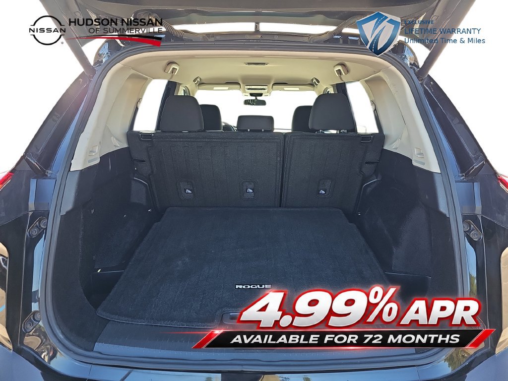 Used 2025 Nissan Rogue SV FWD image 30