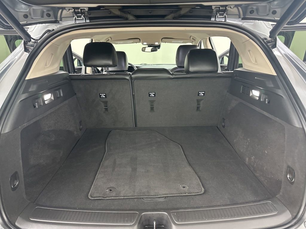 Used 2022 Buick Envision Essence w/ Safety Package image 29