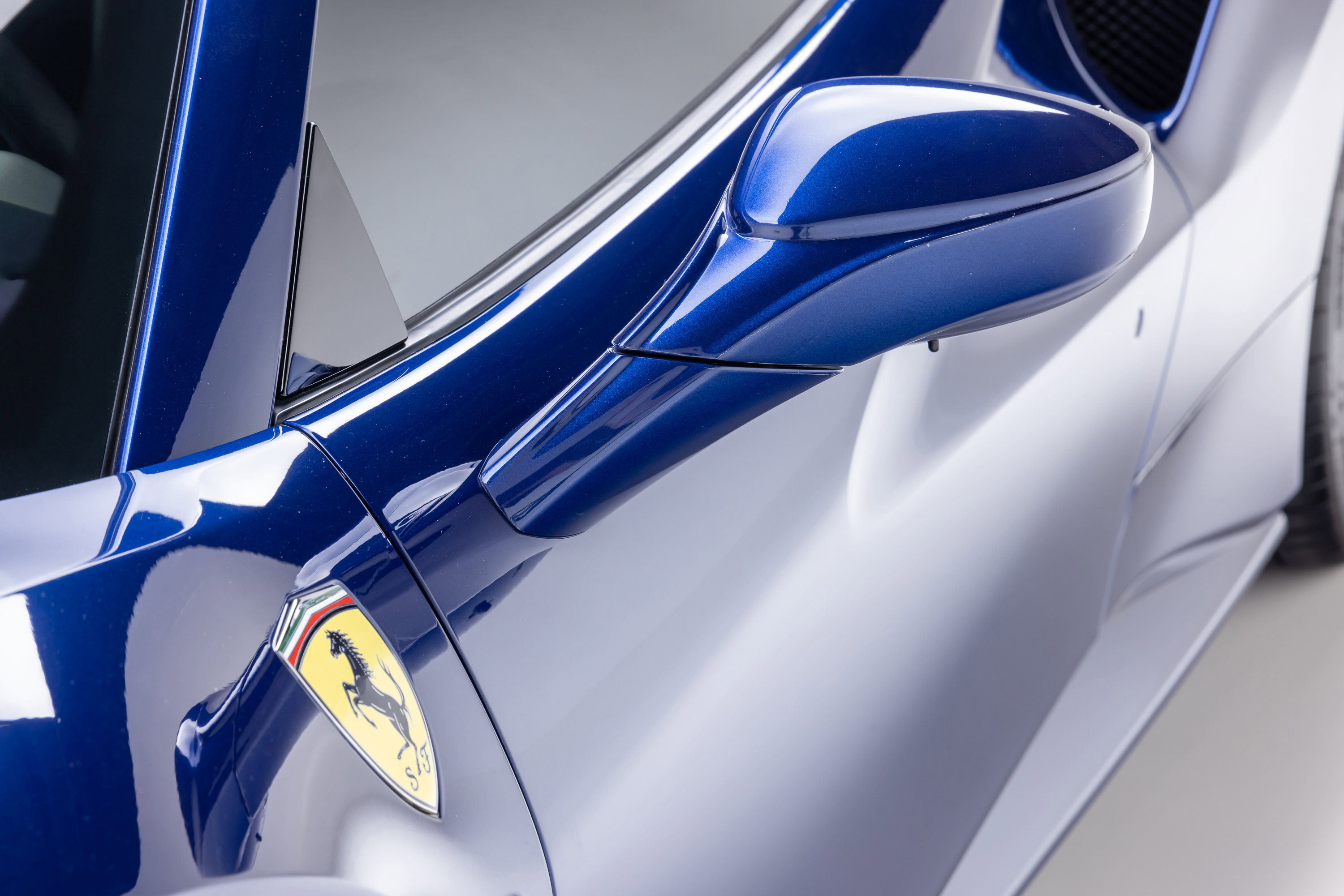 Certified 2017 Ferrari 488 Spider RWD image 43