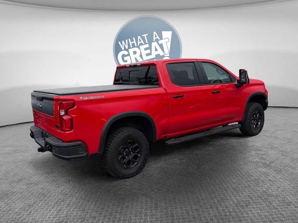 Used 2024 Chevrolet Silverado 1500 ZR2 w/ ZR2 Bison Edition AWD/4WD image 3