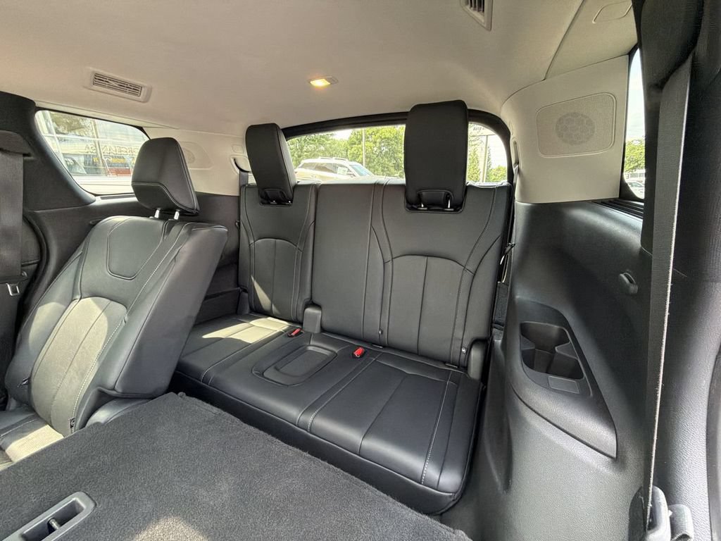 Certified 2023 INFINITI QX60 Luxe w/ Performance Audio Package AWD/4WD image 24