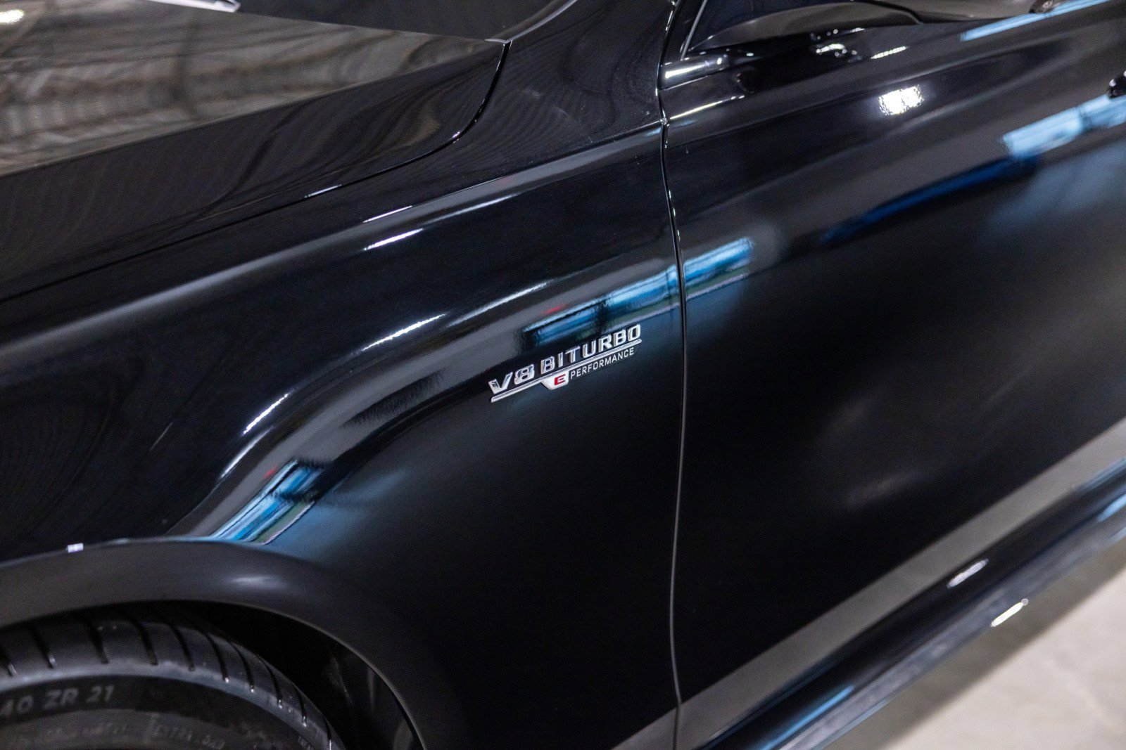 Used 2024 Mercedes-Benz S 63 AMG S w/ AMG Night Package image 20