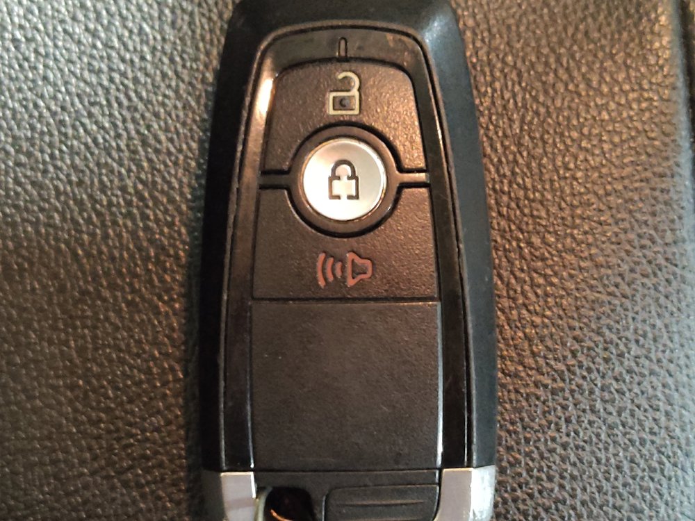 Used 2021 Ford EcoSport Titanium FWD image 32