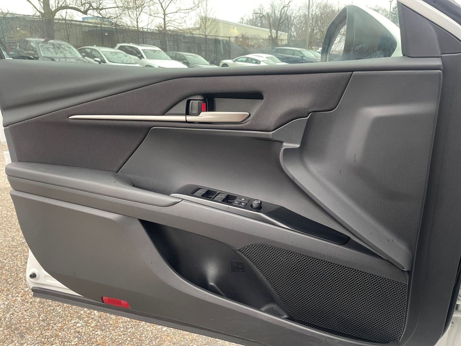 Used 2025 Toyota Camry LE image 18