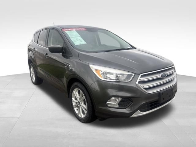 Used 2019 Ford Escape SE FWD image 4
