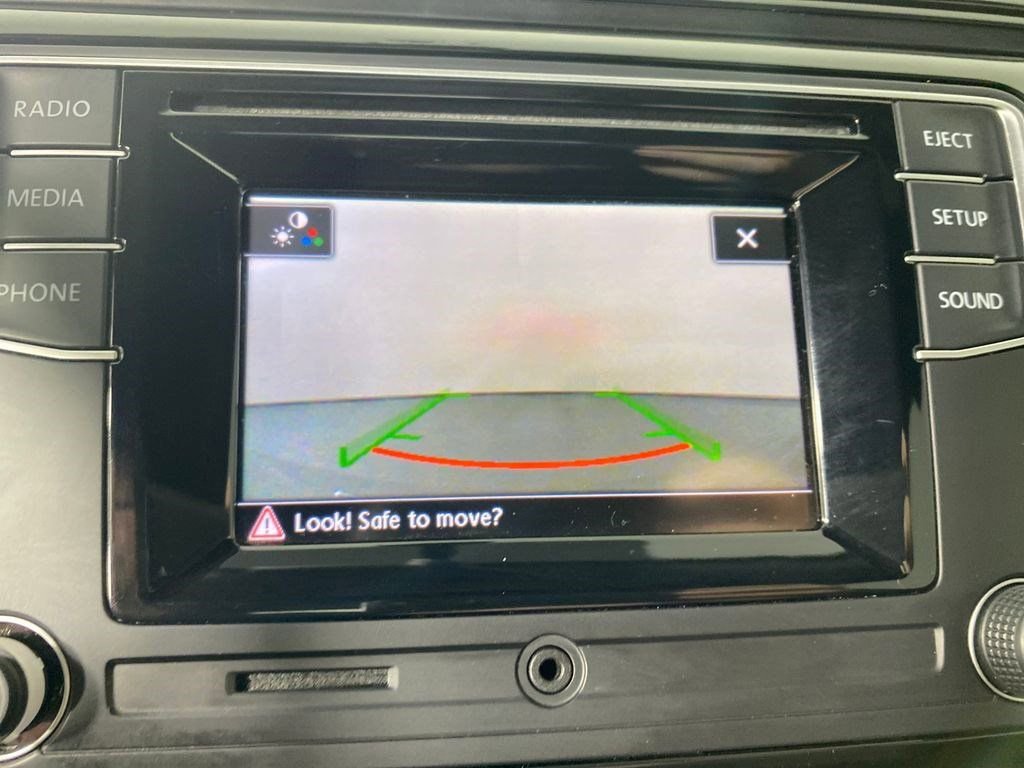 Used 2017 Volkswagen Beetle 1.8T image 19