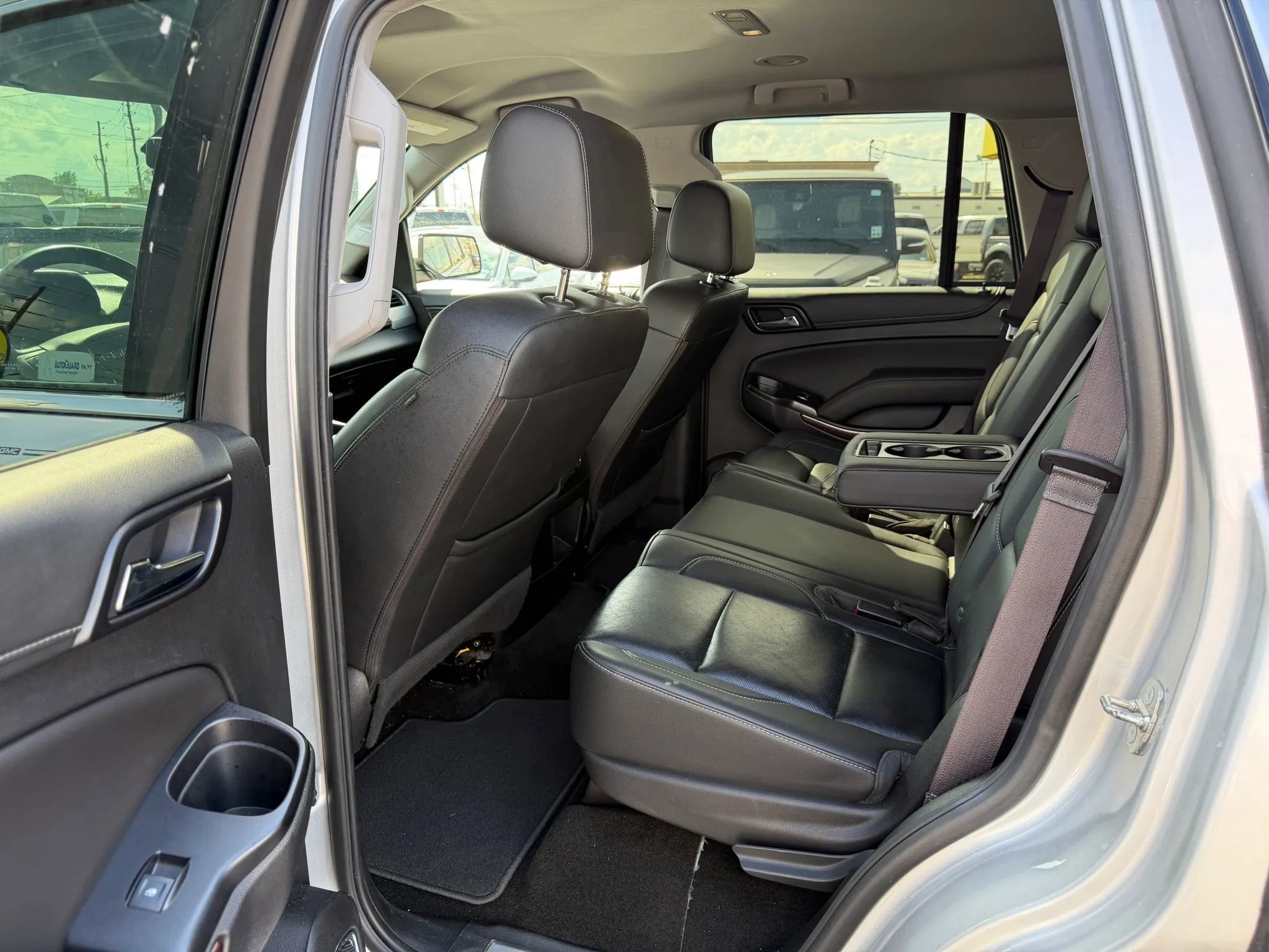 Used 2017 GMC Yukon SLT RWD image 7