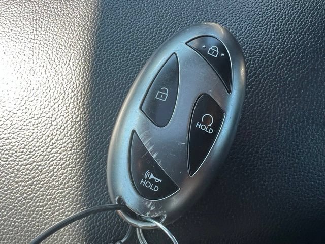 Used 2025 Hyundai Elantra SEL FWD image 23