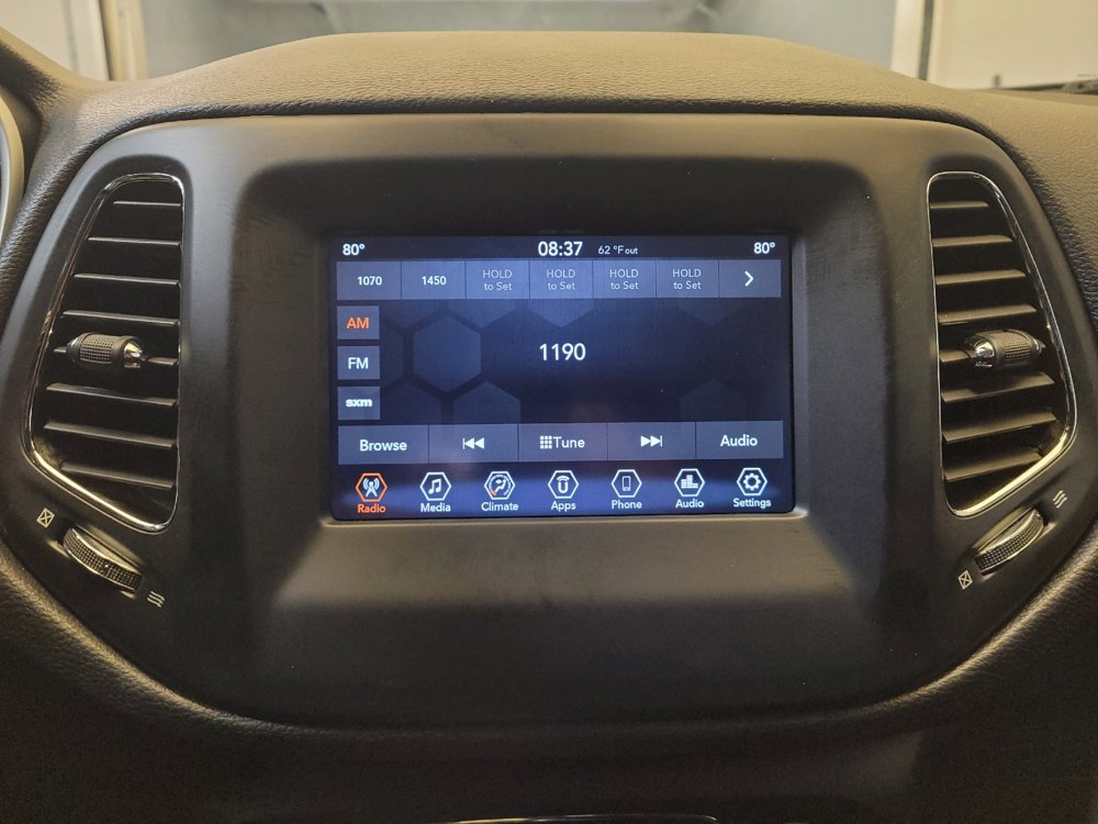 Used 2020 Jeep Compass Latitude w/ Cold Weather Group AWD/4WD image 25