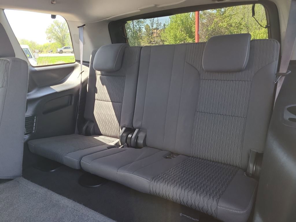 Used 2016 GMC Yukon SLE w/ Convenience Package AWD/4WD image 39