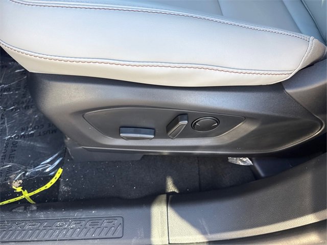 New 2026 Ford Explorer Active image 26