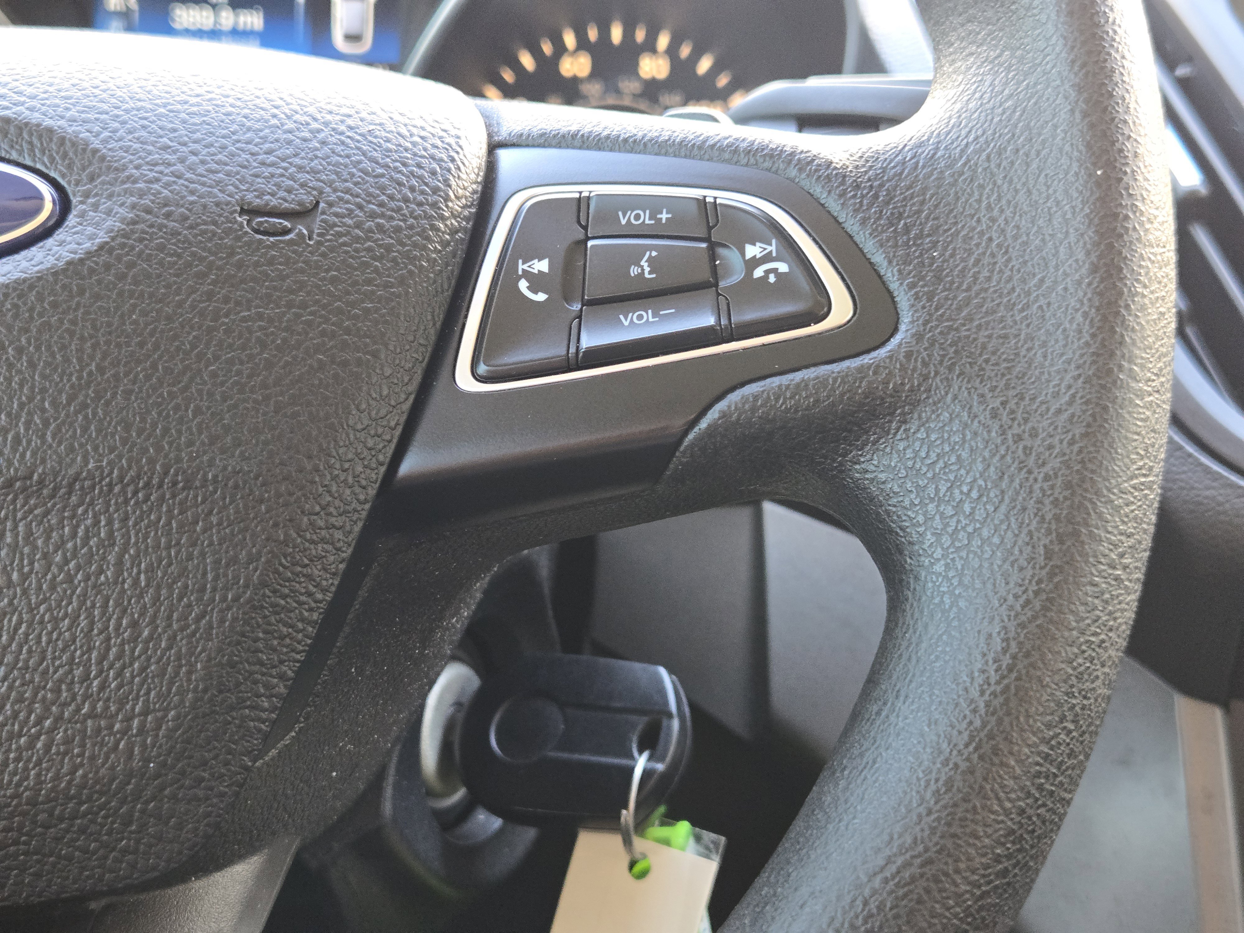 Used 2017 Ford Escape SE w/ Equipment Group 201A image 29