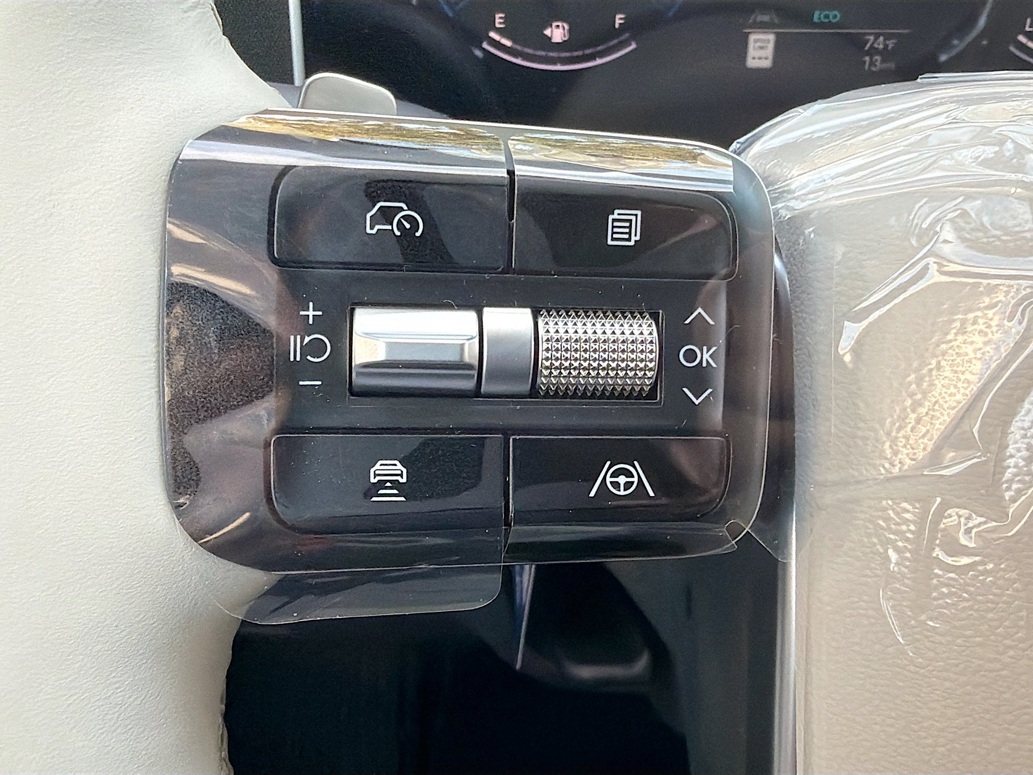 New 2026 Hyundai Santa Fe SE FWD image 35
