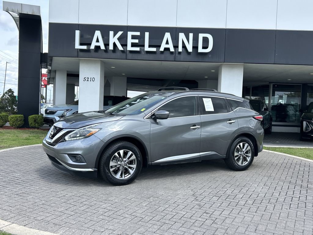 Used 2018 Nissan Murano SV w/ Cargo Package image 2