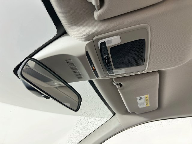 Used 2024 Honda HR-V LX image 15