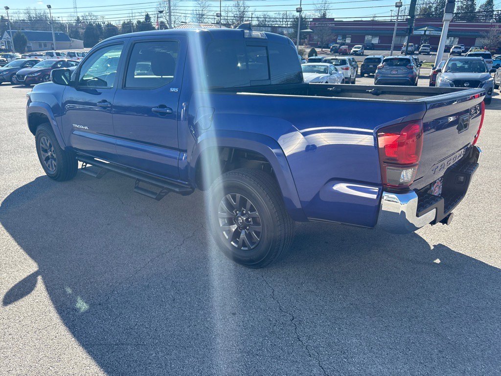 Used 2023 Toyota Tacoma SR5 image 1