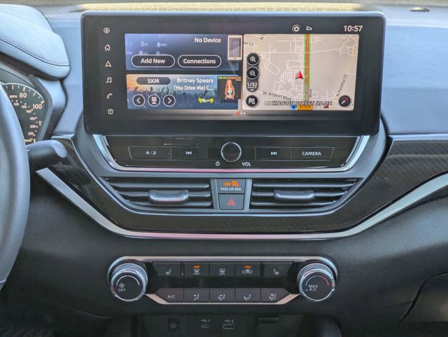 Used 2023 Nissan Altima 2.5 SR w/ SR Premium Package image 24